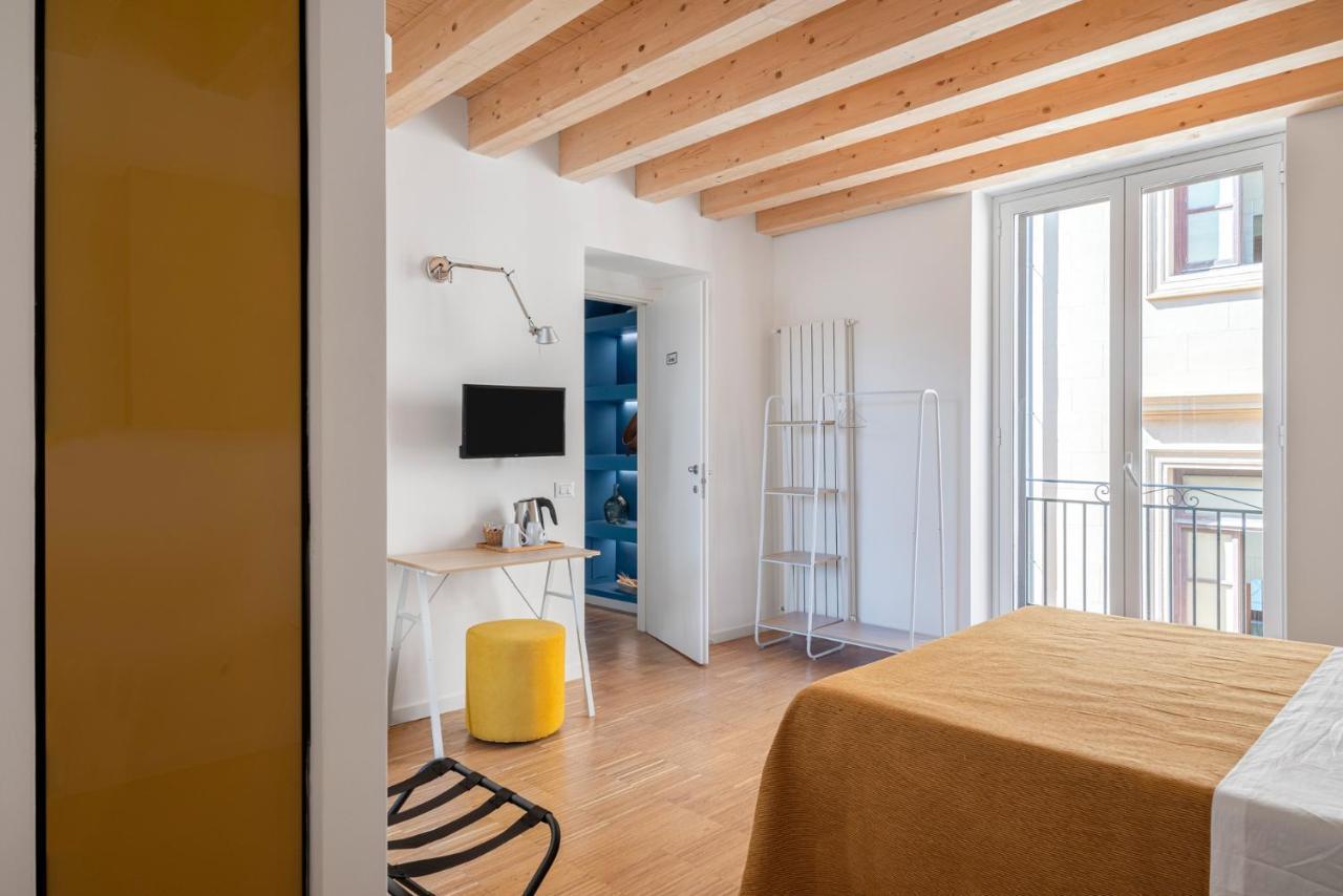 Le Stanze Di Triyah Bed & Breakfast Palermo Exterior photo
