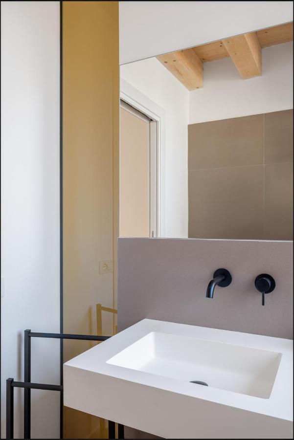 Le Stanze Di Triyah Bed & Breakfast Palermo Exterior photo