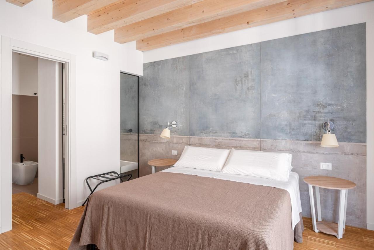 Le Stanze Di Triyah Bed & Breakfast Palermo Exterior photo